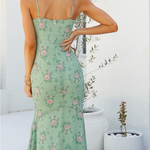 Floral Green Maxi Dress - Picture 4 of 16